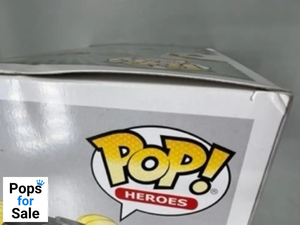 #166 Harley Quinn - DC Bombshells Box Damaged Funko POP