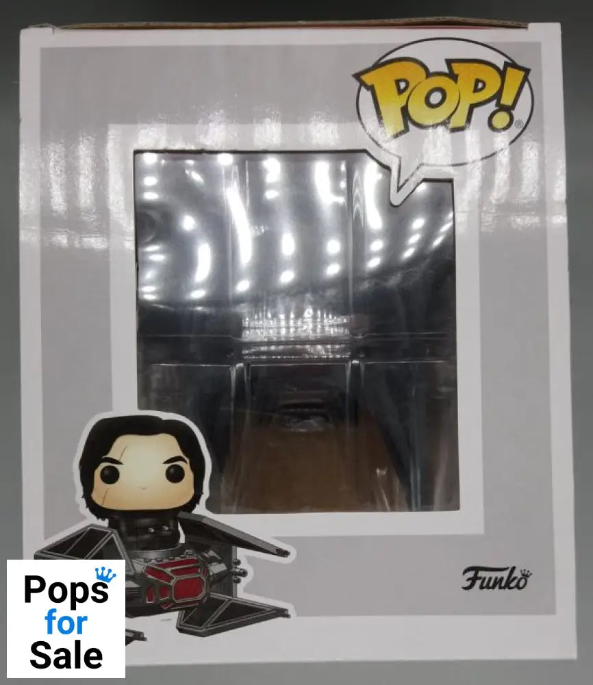 #215 Kylo Ren (with TIE Fighter) Deluxe - Star Wars Box Damaged Funko POP