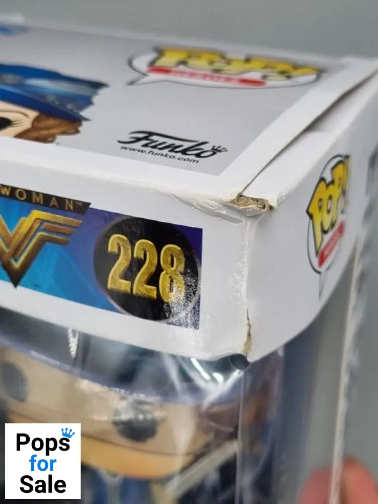 228 Etta Candy - DC Wonder Woman - Funko POP - Box Damaged
