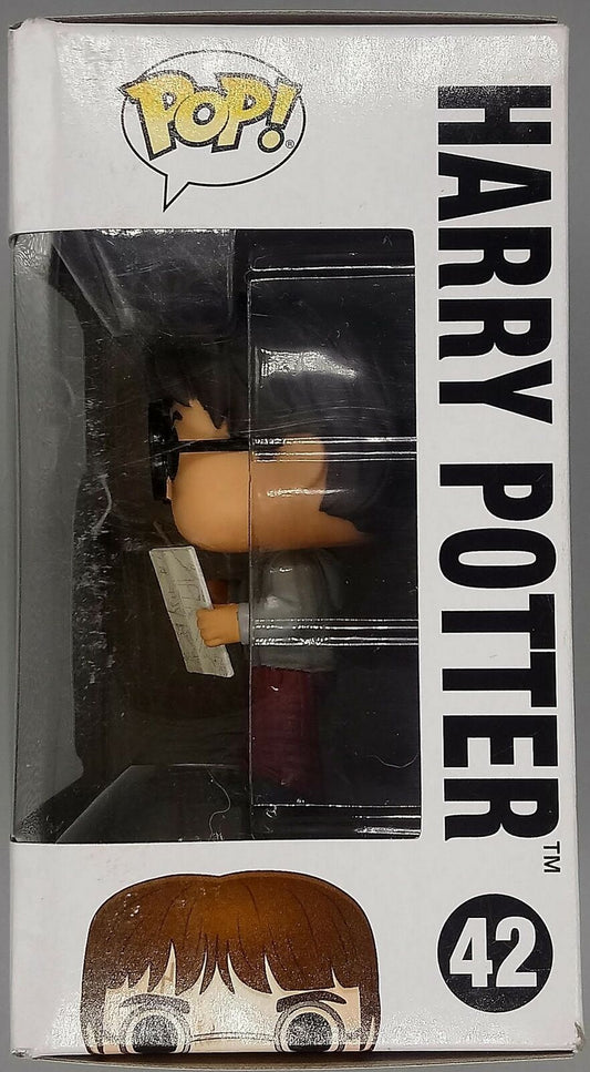 42 Harry Potter (w/ Marauder's Map) Harry Potter Funko POP - Box Damaged