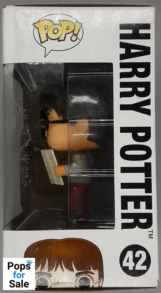 42 Harry Potter (w/ Marauder's Map) Harry Potter Funko POP - Box Damaged
