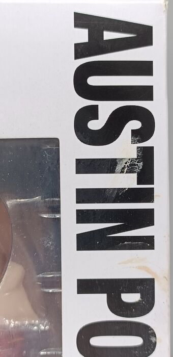 #643 Austin Powers (Red Suit) - Austin Powers - Box Damaged Funko POP