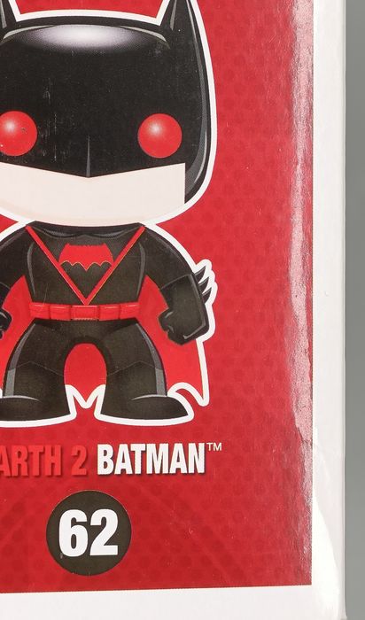 #62 Earth 2 Batman - DC Super Heroes - Box Damaged Funko POP