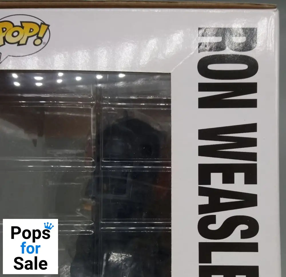 82 Ron Weasley Riding Chess Piece Movie Moment - Harry Potter Funko POP - Damaged Box