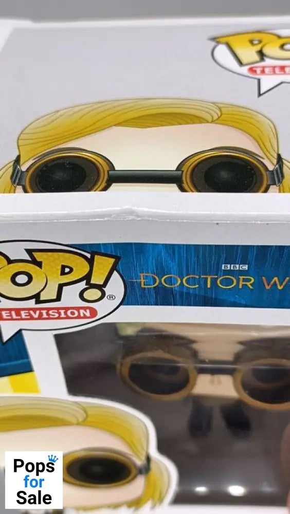 899 Thirteenth Doctor (Goggles) - Doctor Who - Funko POP - Box Damaged