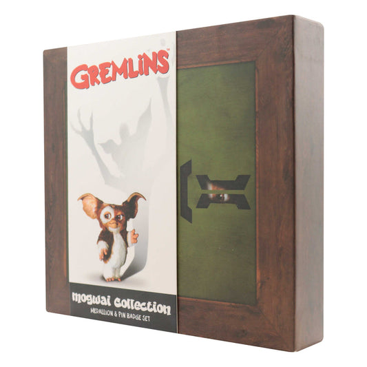 Gremlins Limited Edition Medallion and Pin Set Medallion