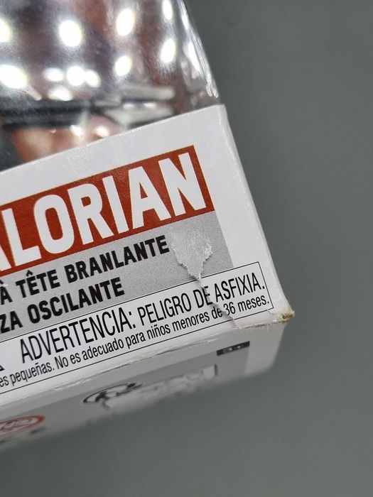 #326 The Mandalorian - Star Wars The Mandalorian Box Damaged Funko POP