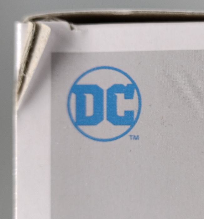 #220 Yellow Lantern Batman - DC Super Heroes - Box Damaged Funko POP