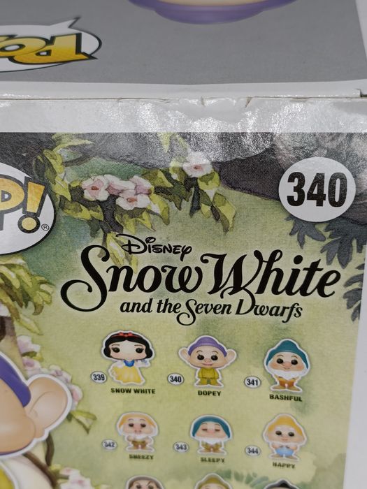 #340 Dopey (Kissed) - Chase - Disney Snow White Box Damaged Funko POP
