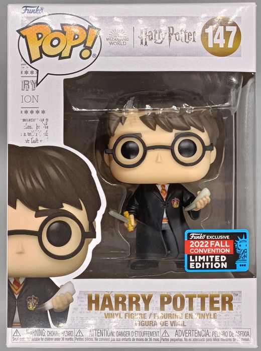 #147 Harry Potter (w/ Sword & Fang) Harry Potter 2022 Con Funko POP