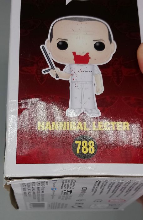 #788 Hannibal Lecter (Jumpsuit Bloody) Silence of The Box Damaged Funko POP