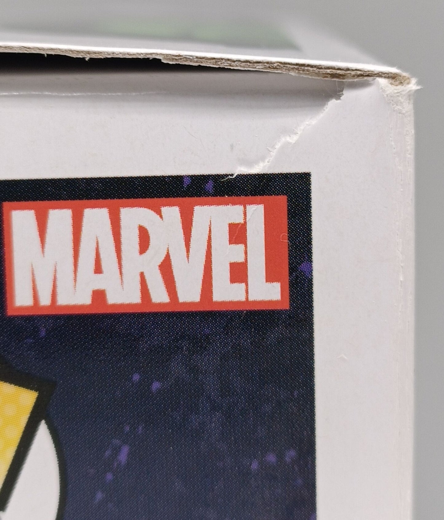 1126 She-Hulk - Marvel She-Hulk - Funko POP - Box Damaged