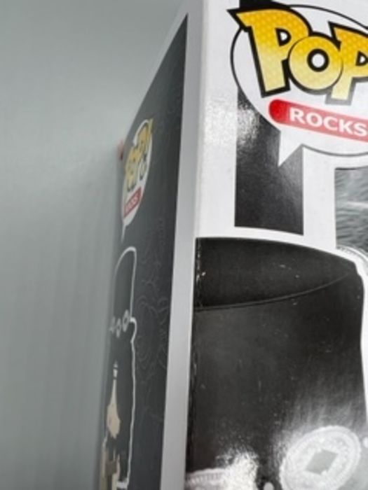 #51 Slash - Rocks - Guns N Roses - Box Damaged Funko POP