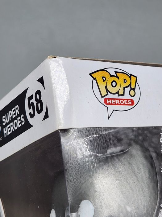#58 White Lantern: Batman - Glow - DC Super Hero- Box Damaged Funko POP