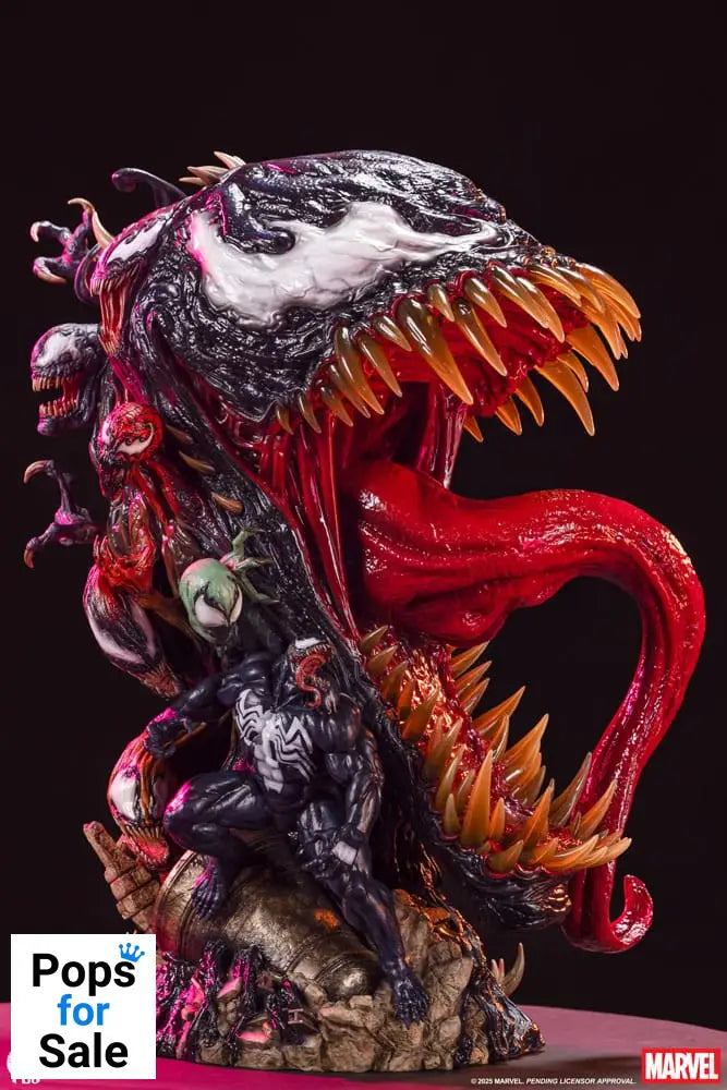 Marvel Life-Size Bust Venom 56 cm