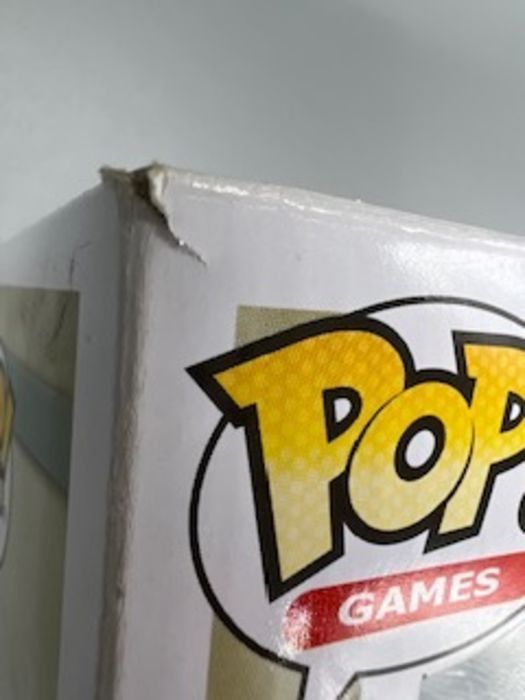 374 Assaultron - Fallout - Funko POP - Box Damaged