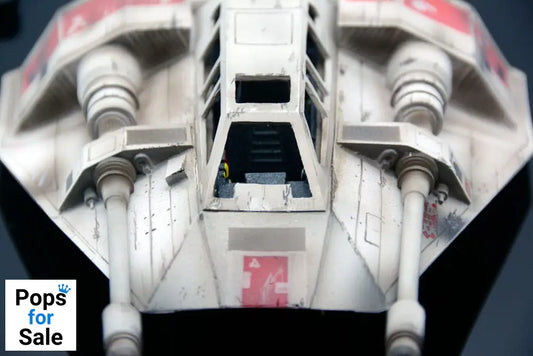 Star Wars Episode V 1/1 Replica Snowspeeder Crew Gift