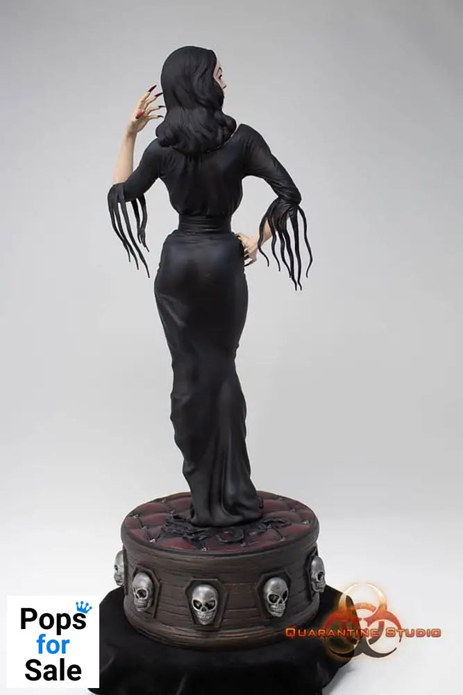 Vampira Statue 1/6 Queen of the Ghouls 43 cm Statues