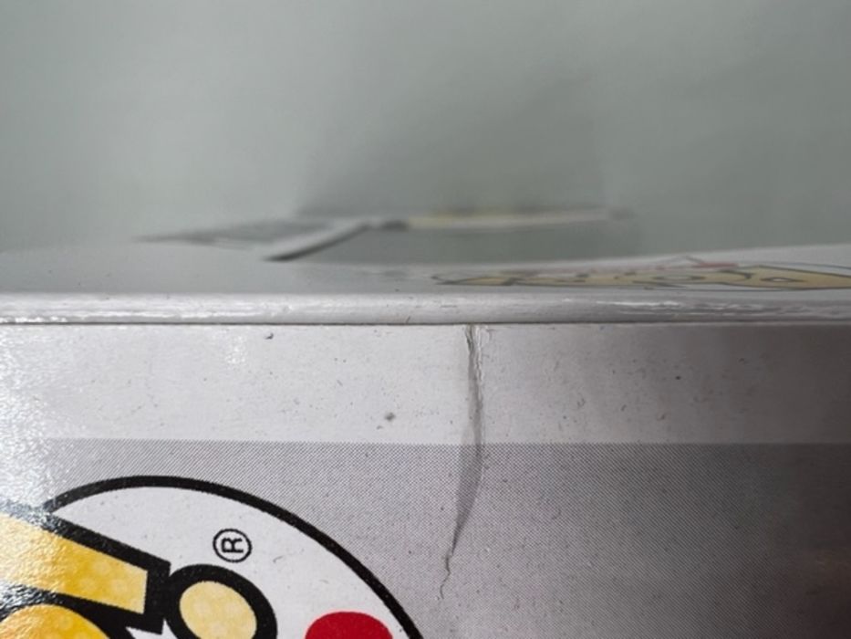 #353 Pikachu (Silver) - Metallic - Pokemon - Box Damaged Funko POP