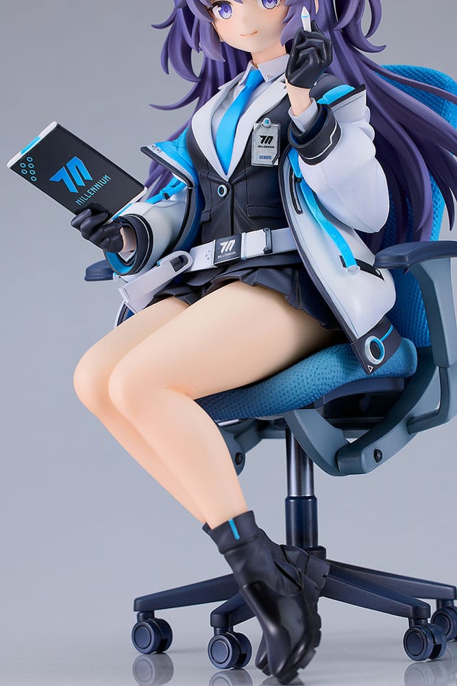 Blue Archive PVC Statue 1/7 Yuuka Daily Life Of A Treasurer 20 cm Statues
