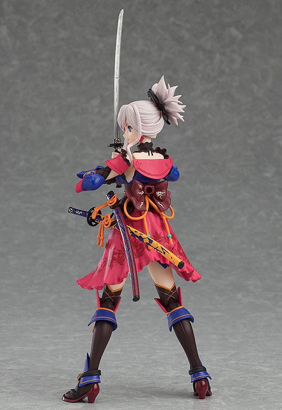 Fate/Stay Night Figma Action Figure Saber/Miyamoto Musashi 14 cm Action figures