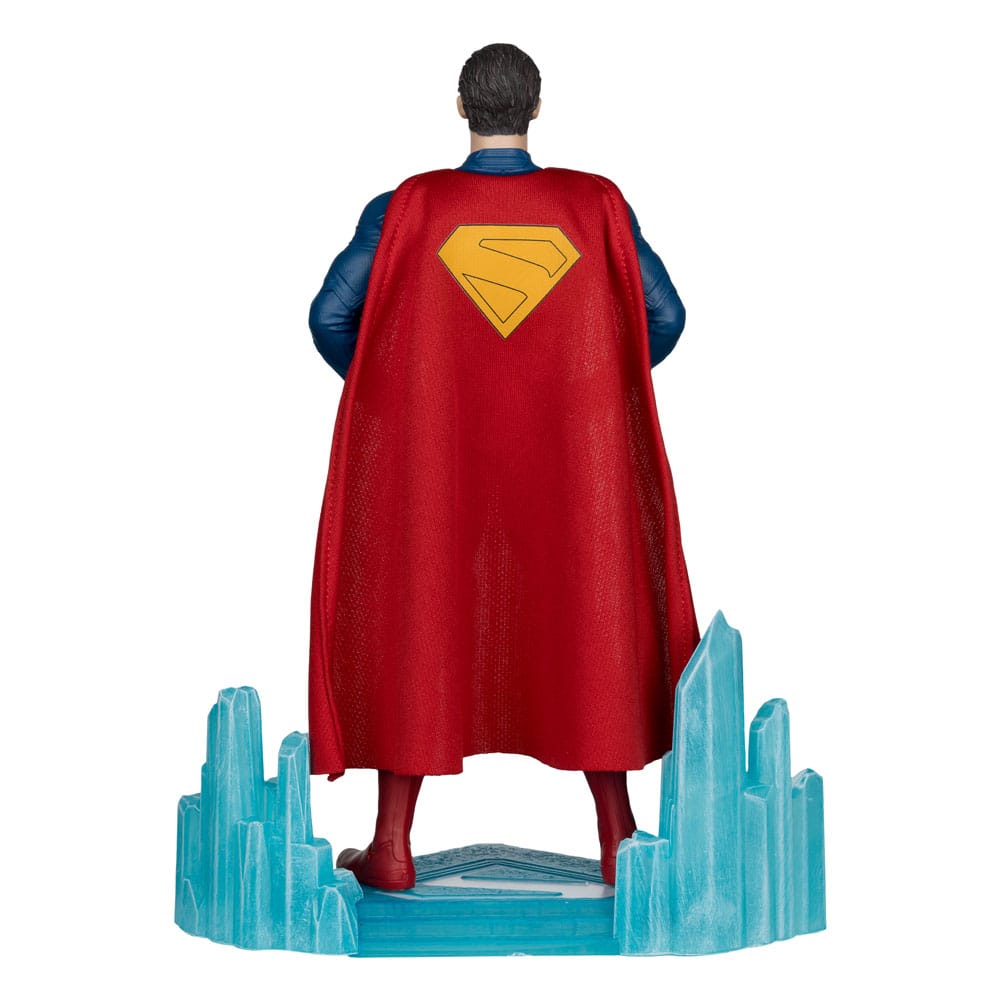 Superman (2025) DC Multiverse Mega Action Figure Superman 28 cm