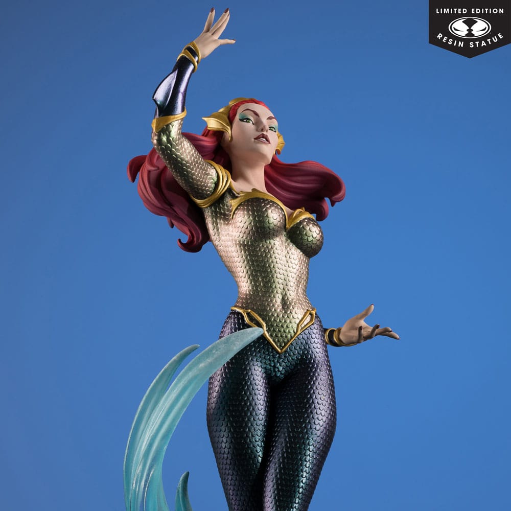 DC Direct Cover Girls Statue 1/8 Mera by J. Scott Campbell 26 cm Statues