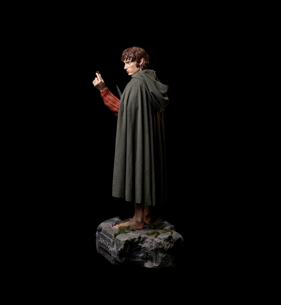 Lord of the Rings Life-Size Statue Frodo 152 cm