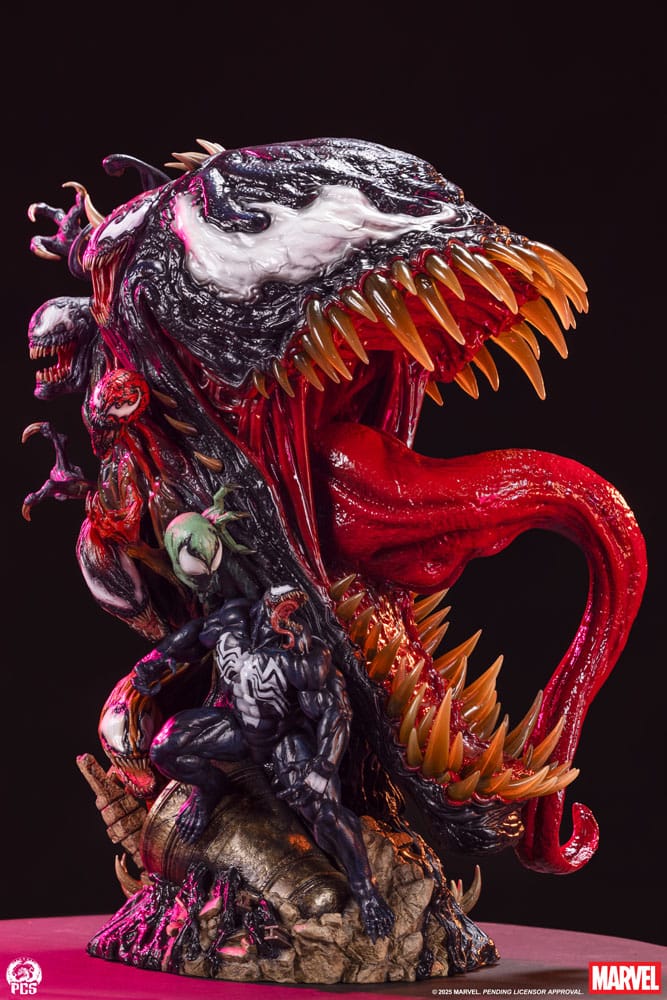 Marvel Life-Size Bust Venom 56 cm