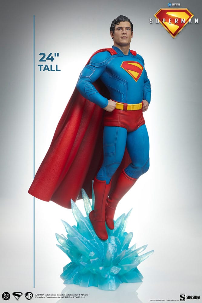 Superman (2025) Premium Format Statue Superman 61 cm Statues