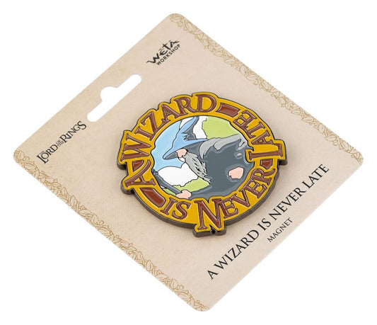 Lord of the Rings Magnet A Wizard Is Never Late (Enamel) 7 cm