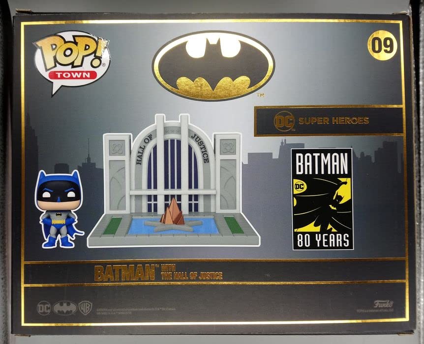 09 Batman (with The Hall of Justice) - Town - DC Funko POP - Box Damaged