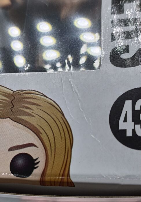 #436 Carol Danvers (Flight Suit) Marvel Captain - Box Damaged Funko POP