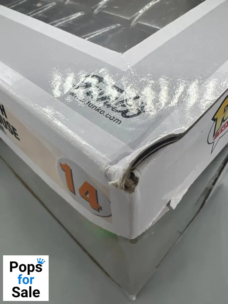 14 Fred Flintstone (with House) Town - Flintstones Funko POP - Box Damaged