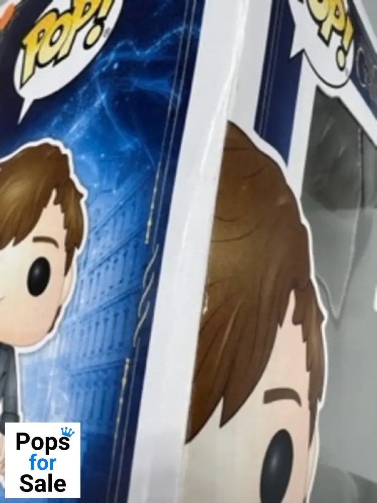 #14 Newt Scamander - Fantastic Beasts - Box Damaged Funko POP
