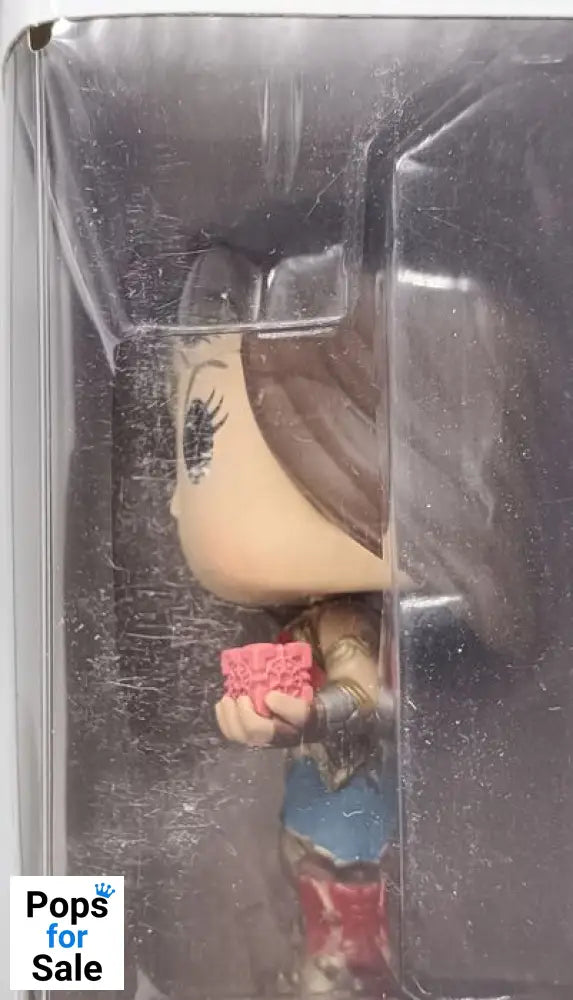 #211 Wonder Woman (and Motherbox) -DC Justice League Box Damaged Funko POP - PopsforSale.co.uk