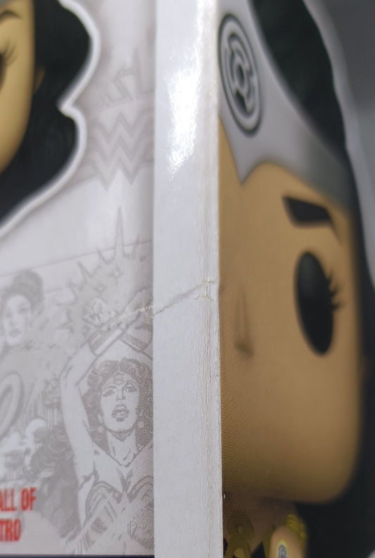 430 Wonder Woman (The Fall of Sinestro) - DC Funko POP - Box Damaged