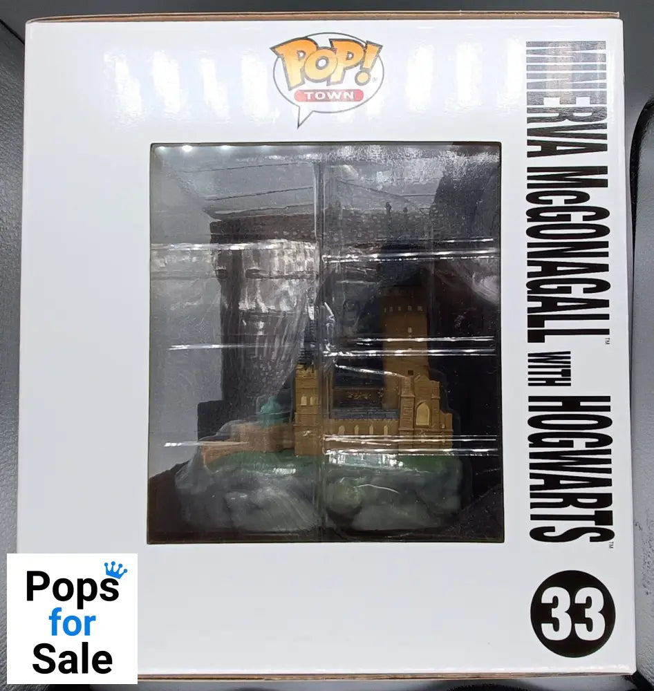 #33 Minerva McGonagall with Hogwarts - Town Harry Potter Funko POP