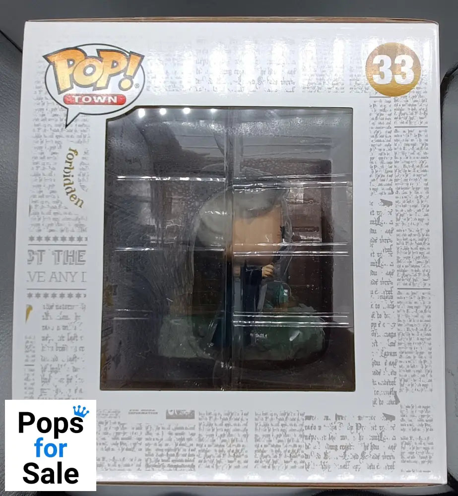 #33 Minerva McGonagall with Hogwarts - Town Harry Potter Funko POP