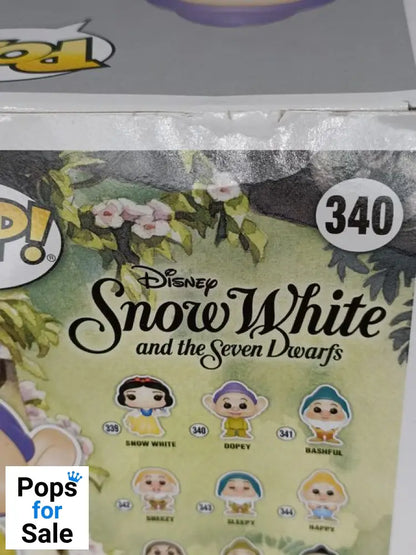 #340 Dopey (Kissed) - Chase - Disney Snow White Box Damaged Funko POP