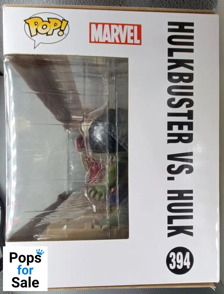 #394 Hulkbuster vs. Hulk - Movie Moment - Marvel - 2018 Con Funko POP