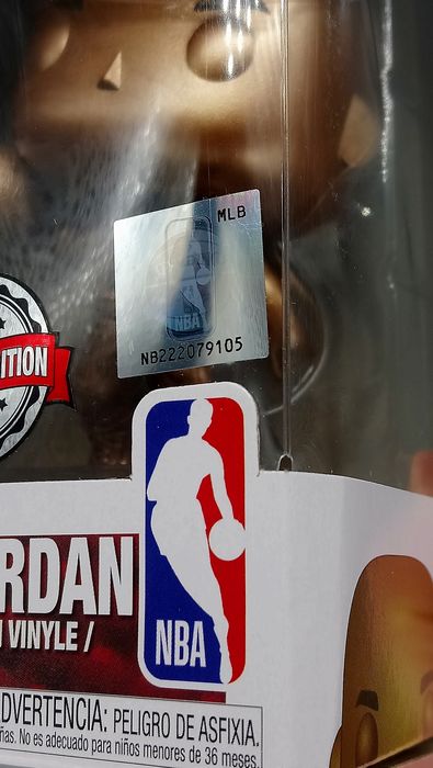 54 Michael Jordan (Slam Dunk- Bronze) NBA Chicago Funko POP - Box Damaged