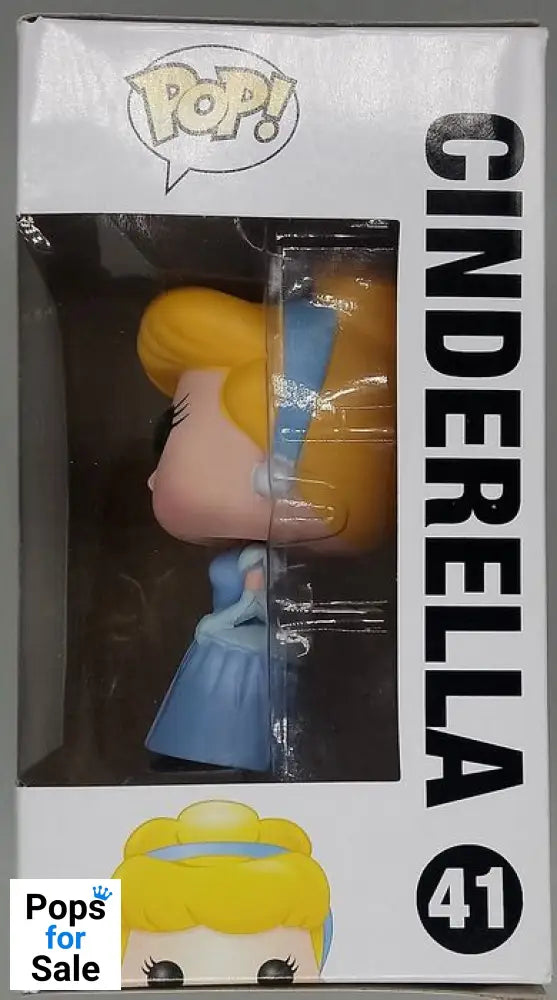 #41 Cinderella - Disney - Box Damaged Funko POP