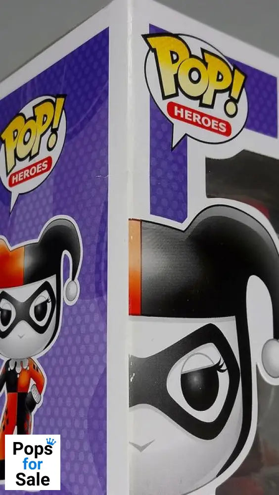 45 Harley Quinn with Mallet - DC Comics - Funko POP - Box Damaged