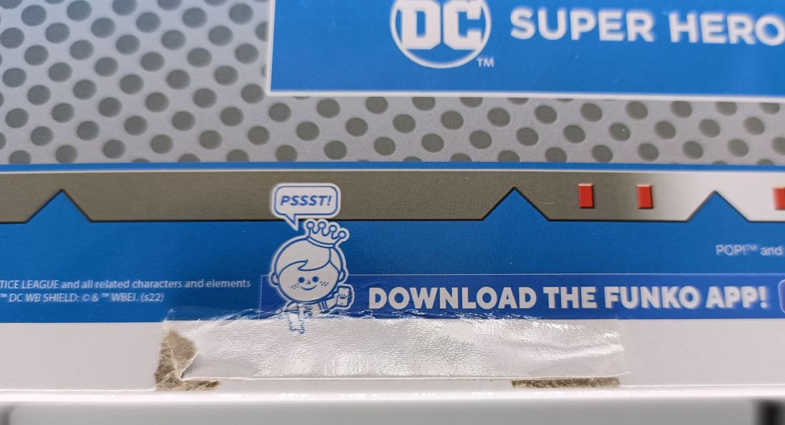 #10 The Brave and the Bold Comic Covers (DC) Justice Box Damaged Funko POP