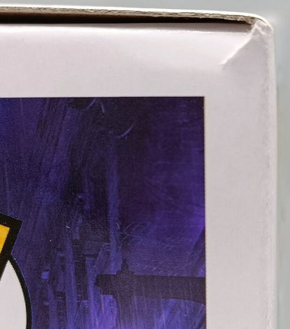 #893 Batgirl - Glow - DC Gotham Knights - Box Damaged Funko POP