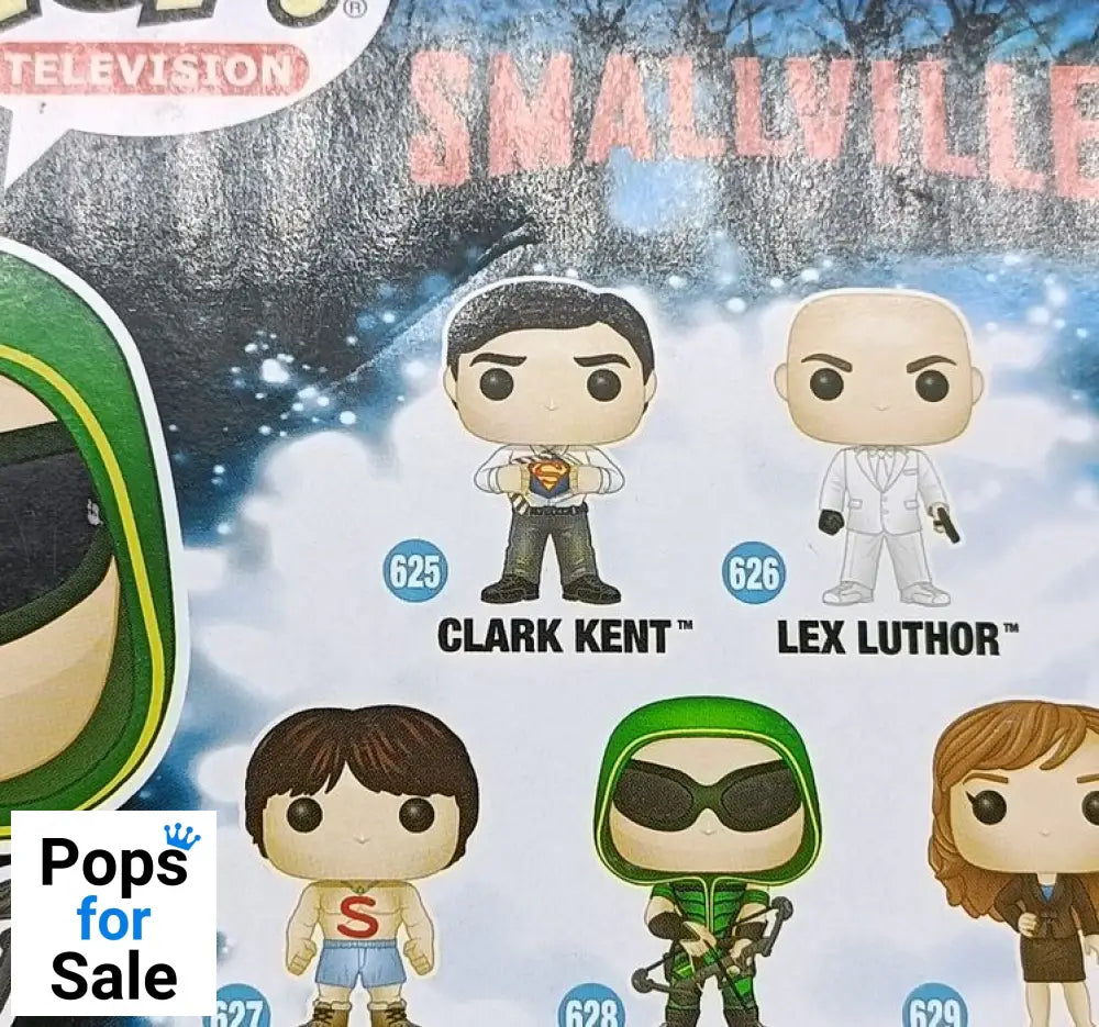 628 Green Arrow - Smallville - Box Damaged Funko POP