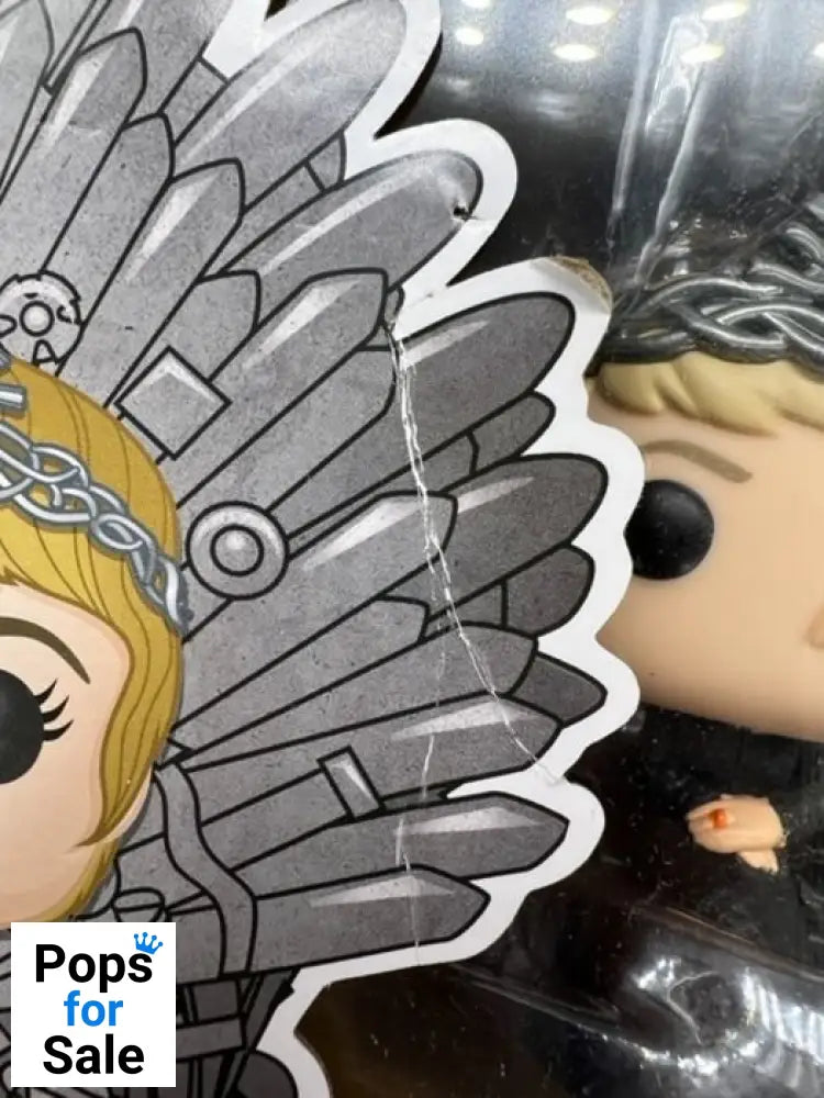 73 Cersei Lannister (on Iron Throne) Deluxe Game of Thrones Funko POP - Box Damaged