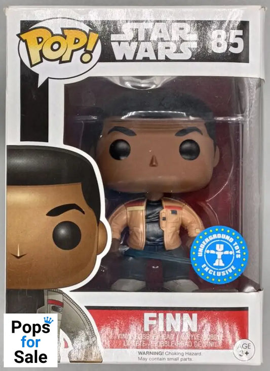 #85 Finn (w/ Lightsaber) Star Wars The Force Awakens Box Damaged Funko POP