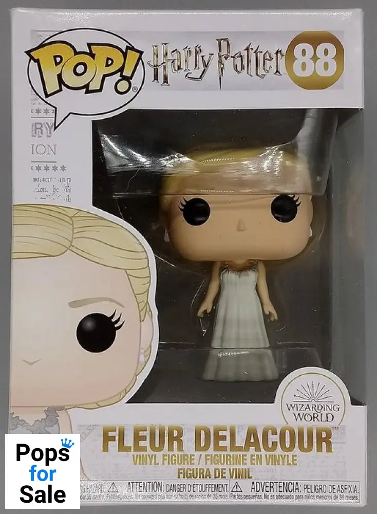 88 Fleur Delacour (Yule) - Harry Potter - Box Damaged Funko POP